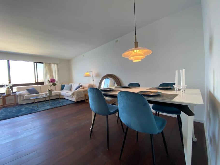 100 M2 Penthouse On The Beach. パタラバカ エクステリア 写真