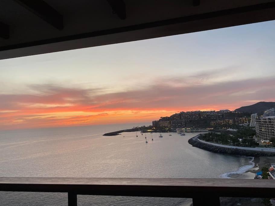 100 M2 Penthouse On The Beach. パタラバカ エクステリア 写真